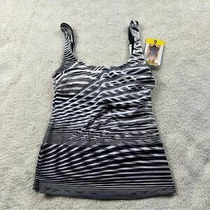 Essentials Women's One-Piece Swimsuit Black and White Pattern